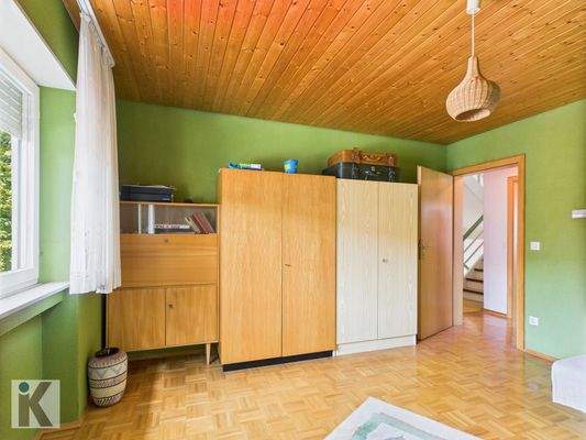 Kinderzimmer/ Hobbyraum