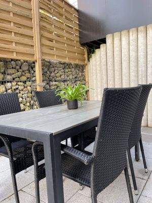 Terrasse-Souterrainwohnung