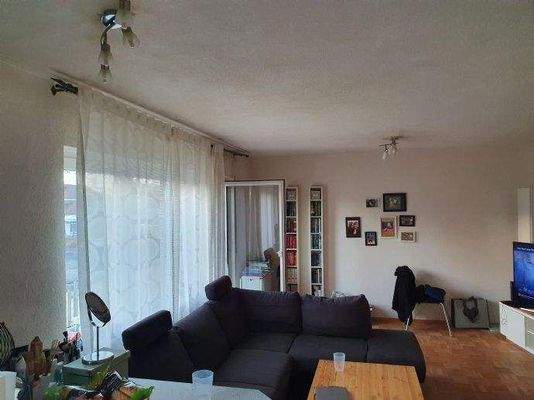 Wohnzimmer Zugang Balkon