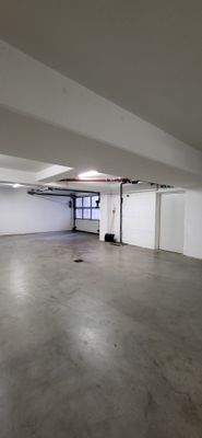 GROSSZÜGIGE TIEFGARAGE