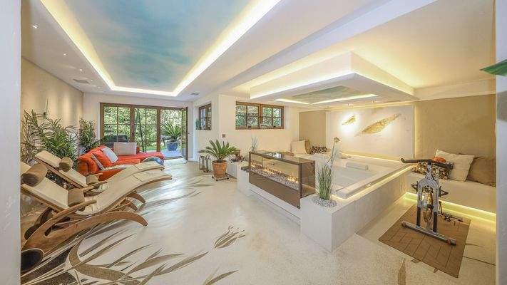 KITZIMMO-Luxusvilla mit Kaiserblick in Alleinlage kaufen - Immobilien Scheffau.