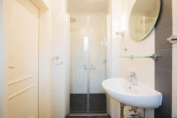 Gäste-WC hinteres Haus