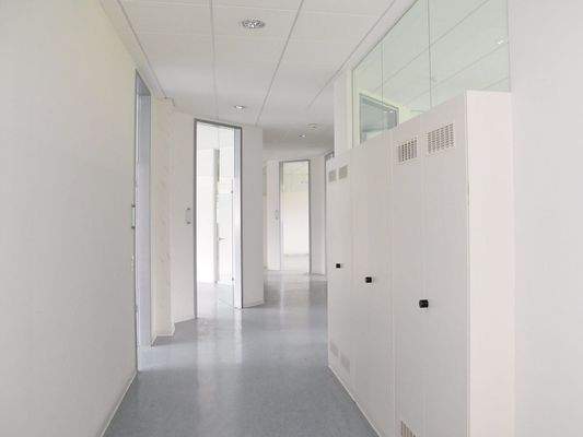 Büroflur (2. OG)