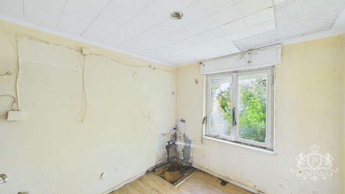 CAM01984G0-PR0506-STILL005