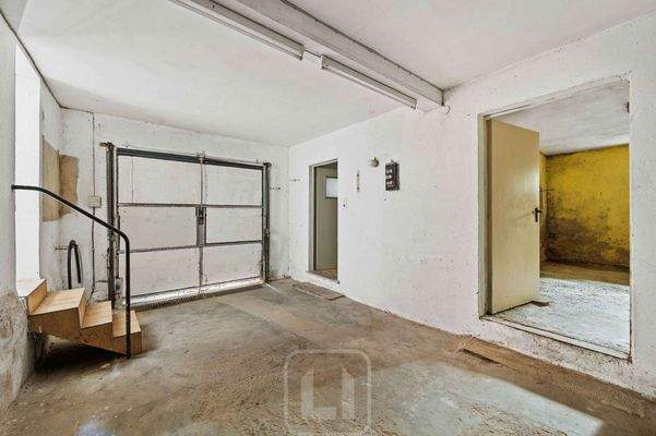 Garage | Zugang Kellerräume