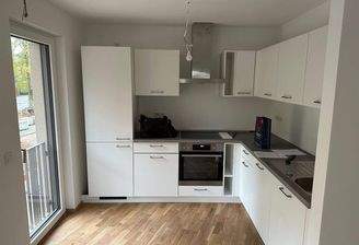 Wohnzimmer inkl. Einbauküche