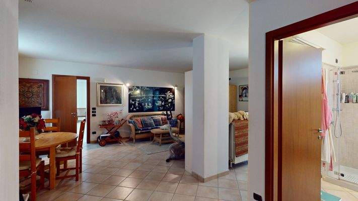 MT-002-195-Villa-singola-vista-lago-Polpenazze-del