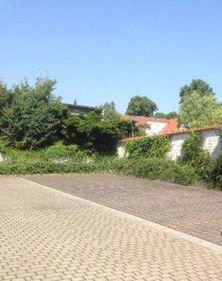 11 Kfz Stellplatz.jpg