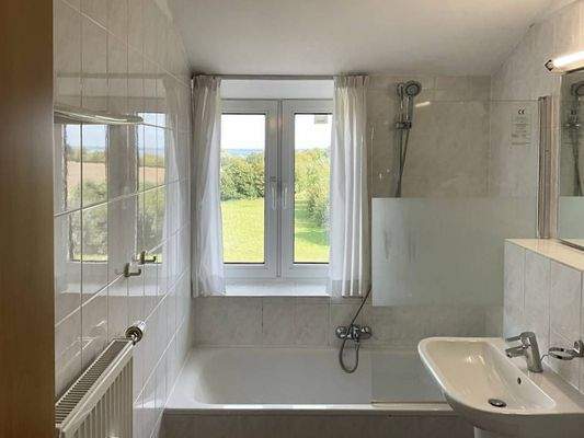 Wannenbad im Dachgeschoss