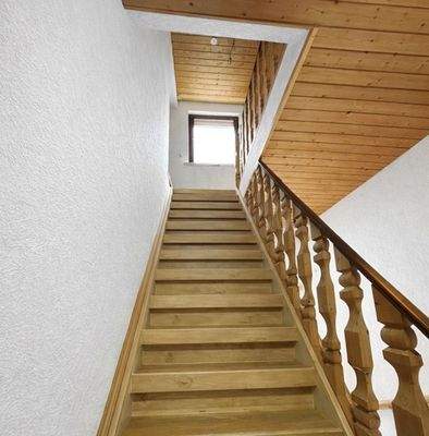Treppenaufgang zum Dachgeschoss