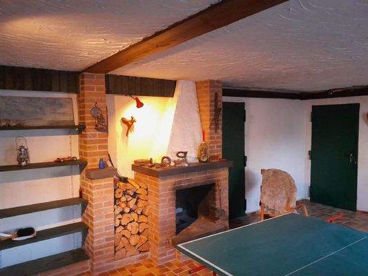 Geräumiger Hobbykeller