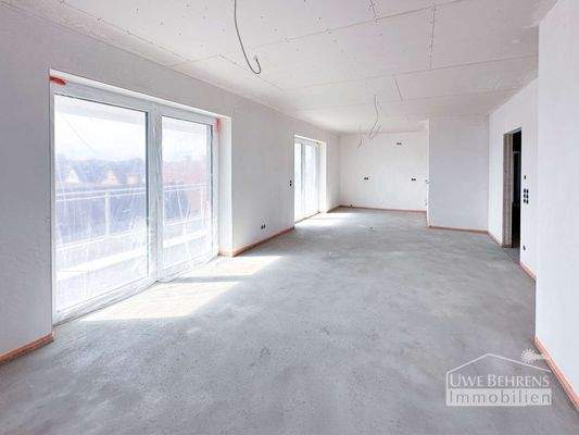 Wohn- und Esszimmer mit offener Küche (3)