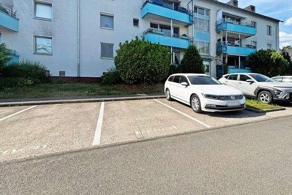 zugehöriger Stellplatz