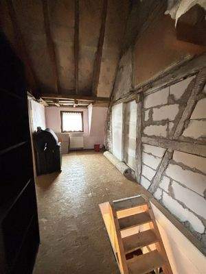 weiterer Treppenaufgang DG