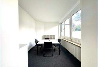 Helles Besprechungszimmer