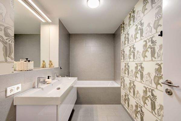 Familienbad mit Wanne