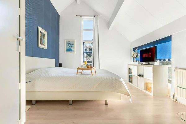 Schlafzimmer mit Gartenblick