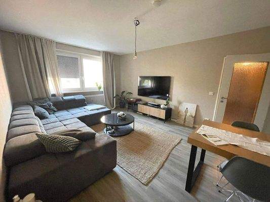 Großzügiger Wohn- u. Essbereich