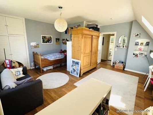 Großes Zimmer