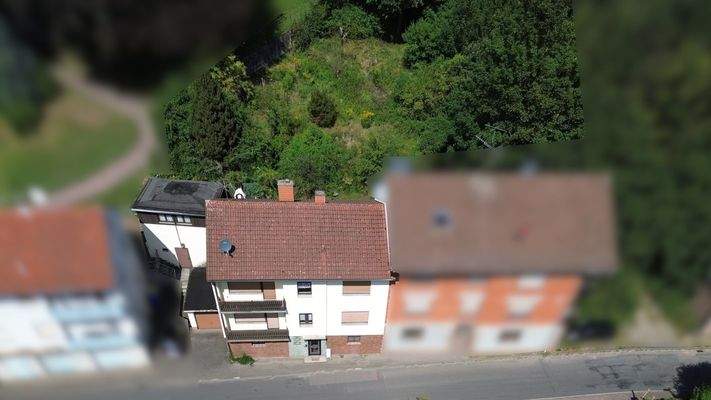 Drohnenaufnahme Strassenseite