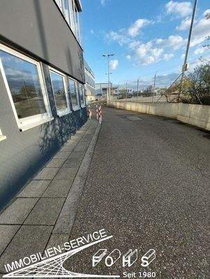 Halle/Prod.+Büroanteil Fahrbereich