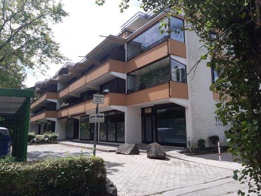 Zufahrt vor dem Haus
