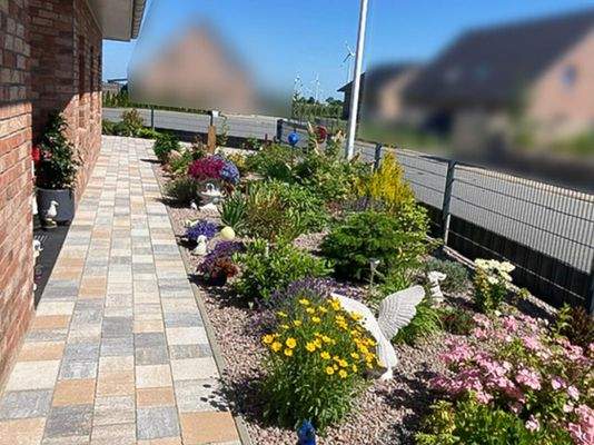 Sommerimpression Eingangsbereich-2