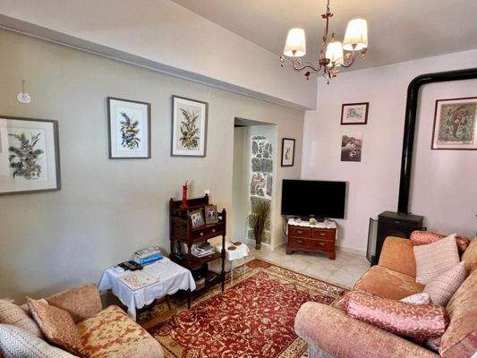 Kreta, Latsida: Charmantes Dorfhaus mit Garten zu verkaufen