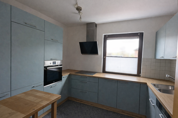 EG Einbauküche mit hochwertigen E-Geräten + viel