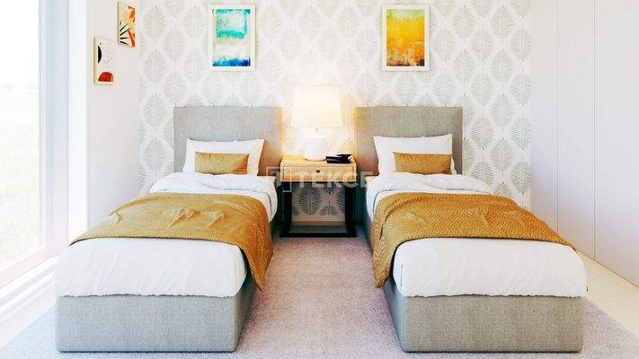 Chic Apartments in Estepona with Golf Views in a Complex