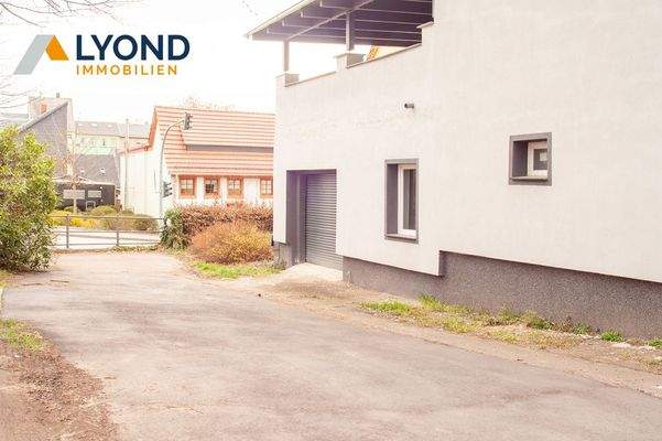 Außenansicht-Garage