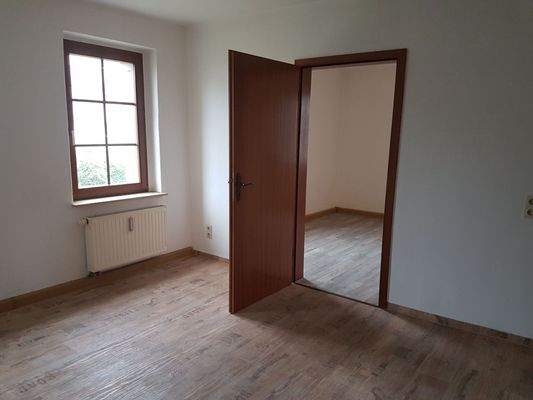 Wohnzimmer zu Schlafzimmer