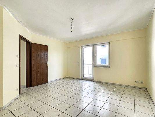 Kinderzimmer mit Balkonzugang