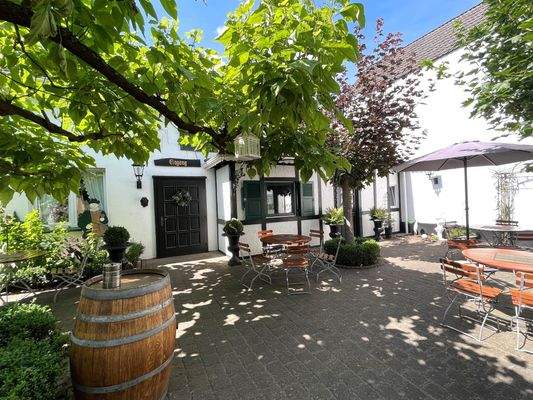  Gaststätte Außenansicht
