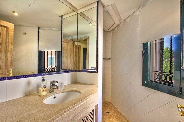 Gartenapartment zum Verkauf neben dem Golfplatz, Bendinat, Mallorca