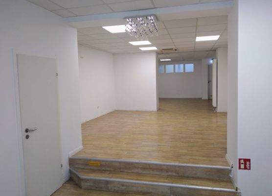 Gewerbefläche 1.jpg