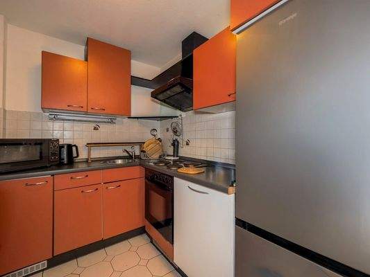 Aktuelle Einrichtung l Küche