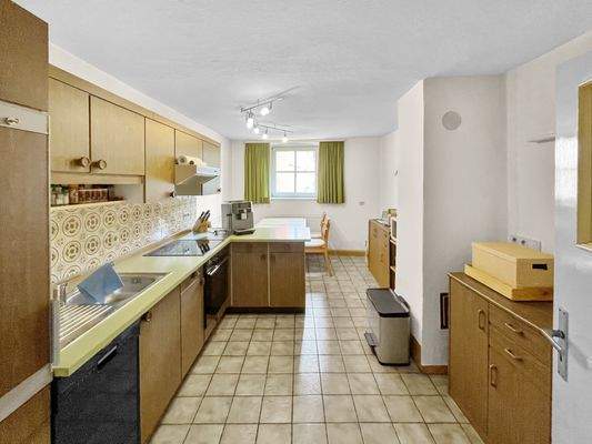 EG Küche mit Essbereich