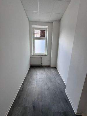 großer Raum rechte Seite