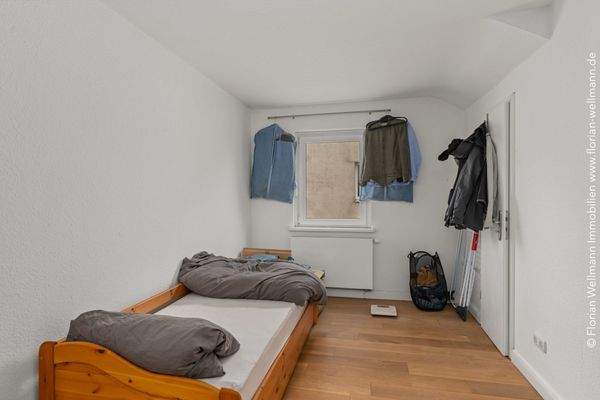 Schlafzimmer (13,05m²)