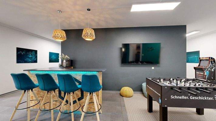 Community-Bereich mit Bar