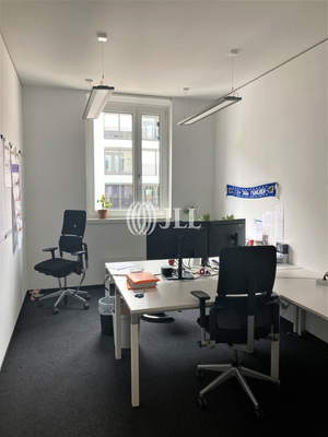 Büro JLL