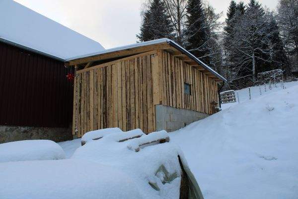 Nebengebäude neu 2023