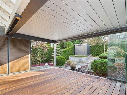 Wintergarten mit Heizstrahlern