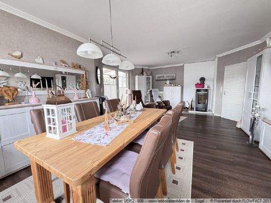 Wohn- und Esszimmer - Bild II