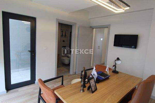 Triplex Villas with 4 Bedrooms in Istanbul Başakşehir