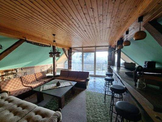 Hintergebäude Hobbyraum DG