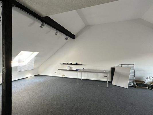 Büroflächen DG (2)