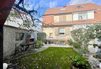 Hausansicht vom Garten aus