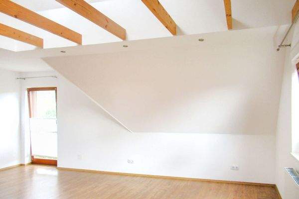 Großzügiger Schlafbereich (Studio) hinteres Haus